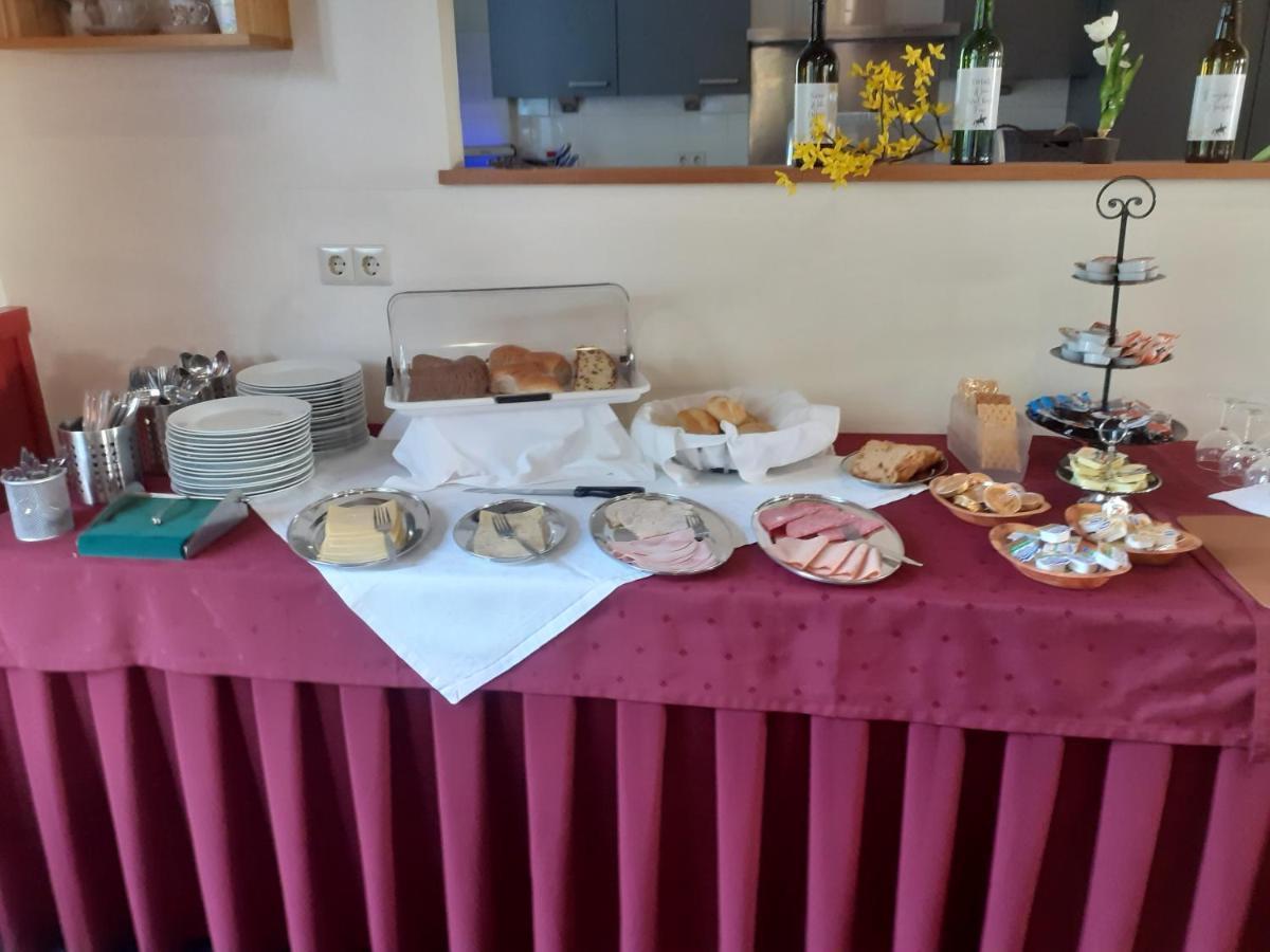 הארדנברך Horsetellerie Rheezerveen מראה חיצוני תמונה